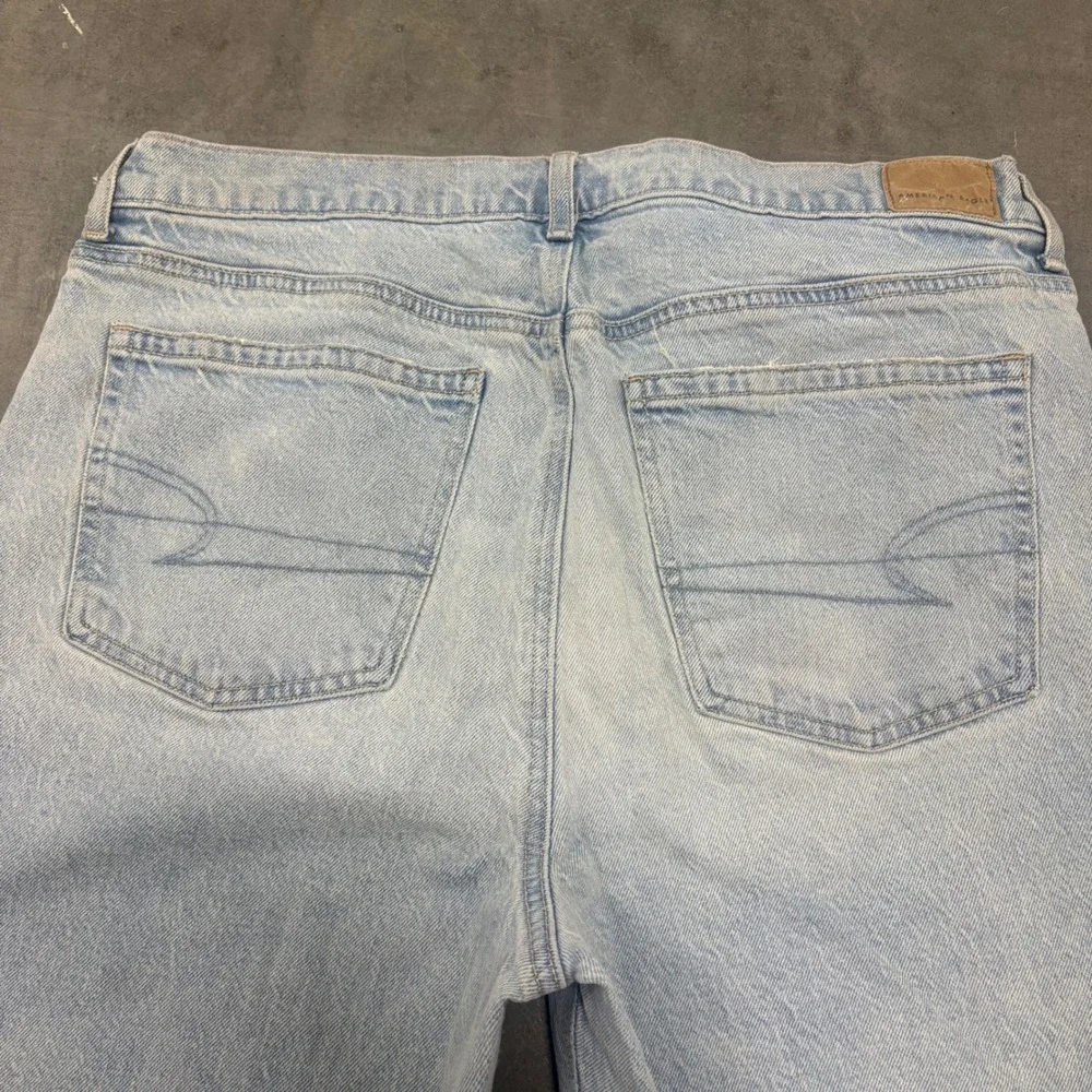 Vintage Y2K/2000s Baggy American eagle Light Wash 34 inch Denim Jeans!